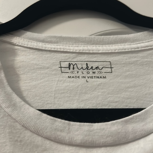 “The Rockies” cropped top - Picture 3 of 3